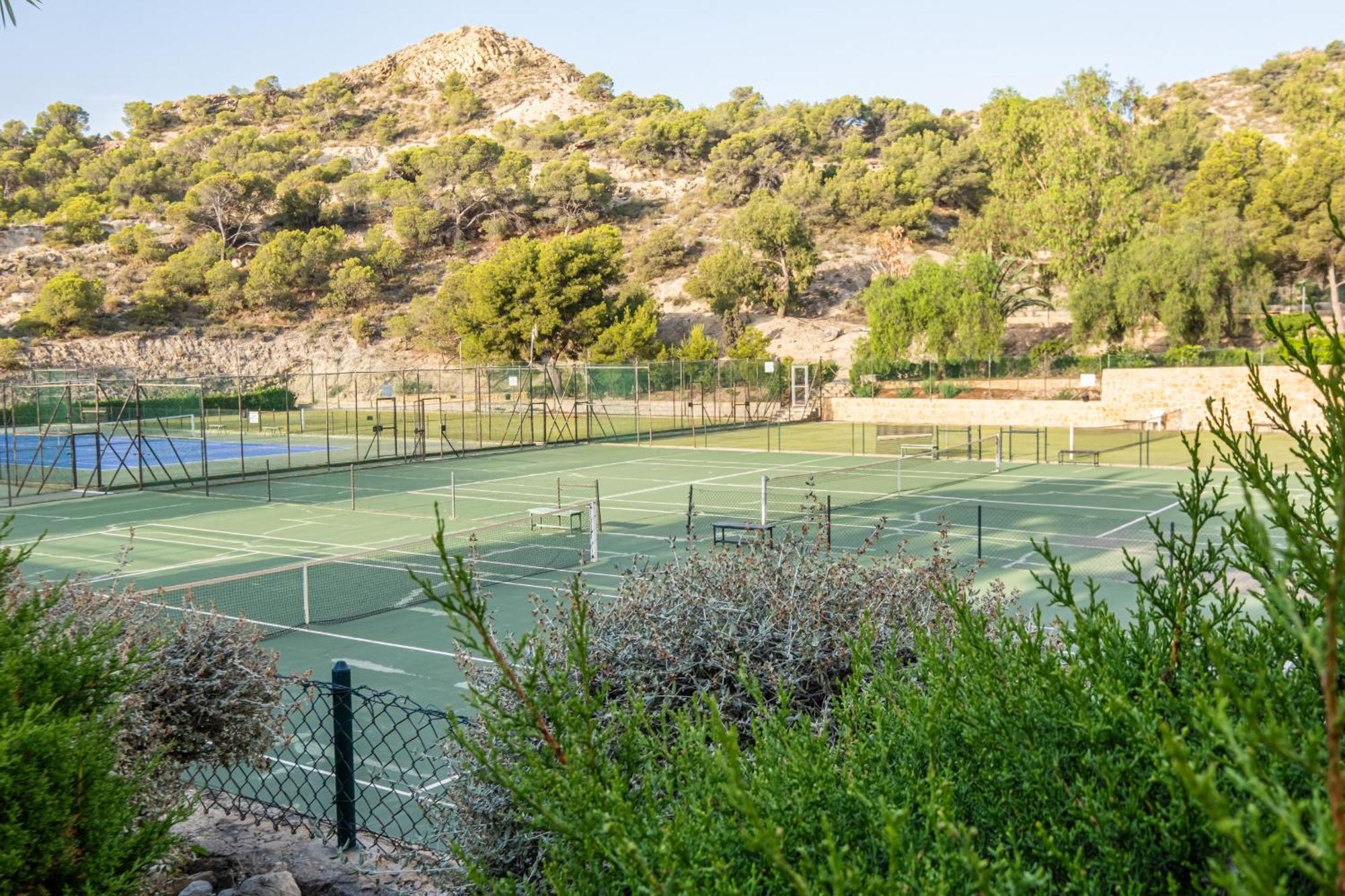 Eurotennis Paradise Beach Apartments Villajoyosa Exterior photo